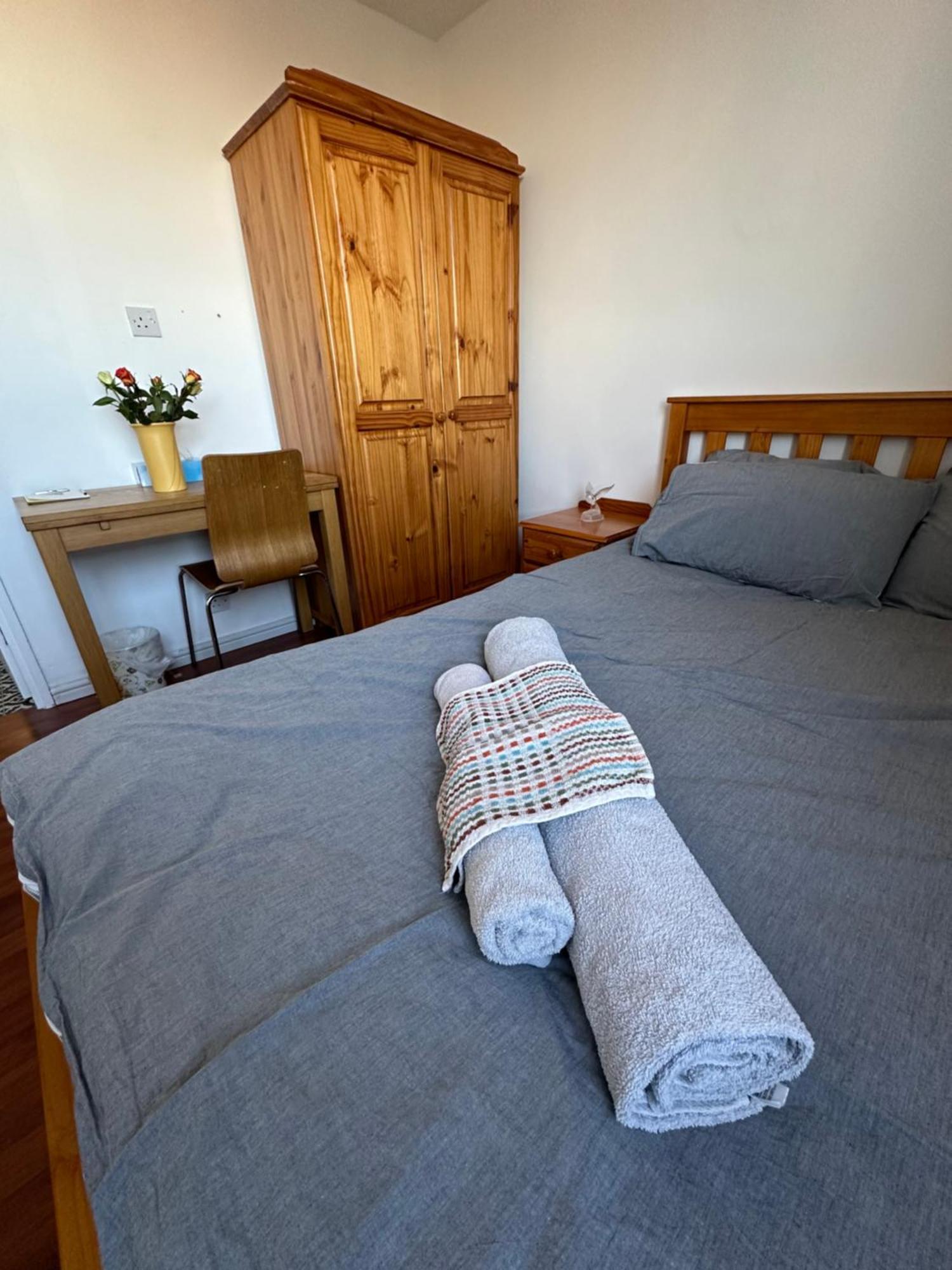 Elkington Point Bed & Breakfast Londra Dış mekan fotoğraf