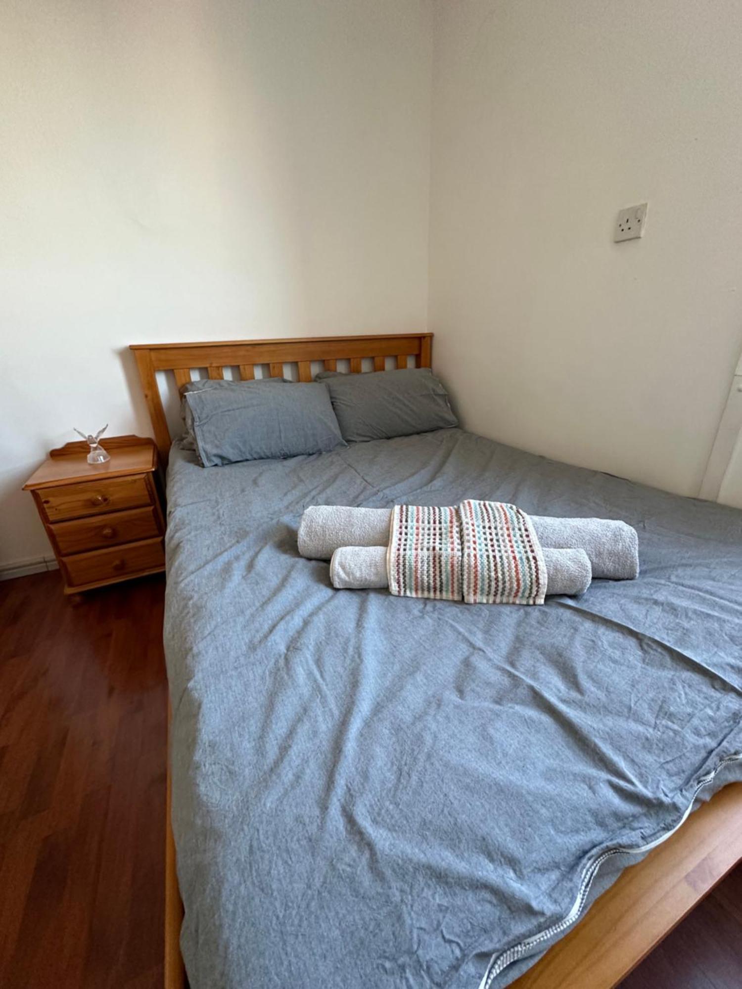 Elkington Point Bed & Breakfast Londra Dış mekan fotoğraf