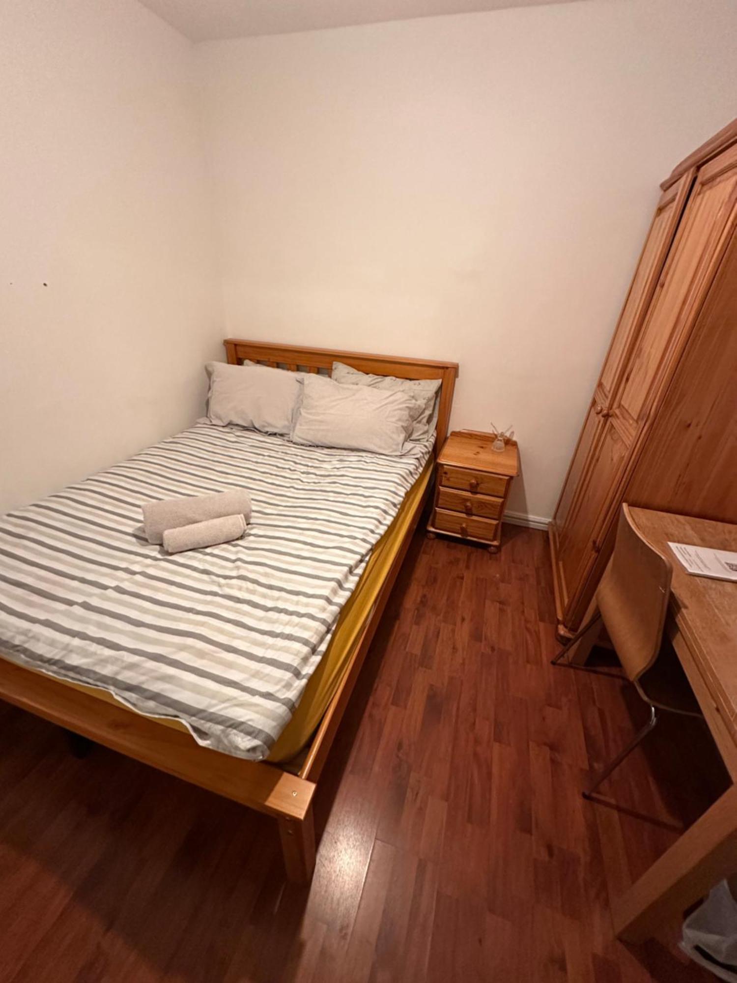 Elkington Point Bed & Breakfast Londra Dış mekan fotoğraf